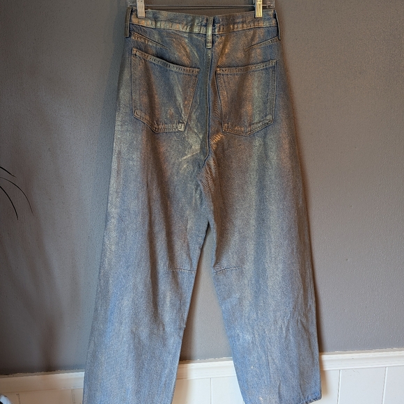 Universal Thread High-Rise Curved Leg Jeans - Gold Wash 8 - Picture 8 of 8